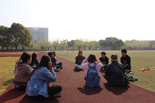 上海中医药大学成立全国首支女子腰旗橄榄球队